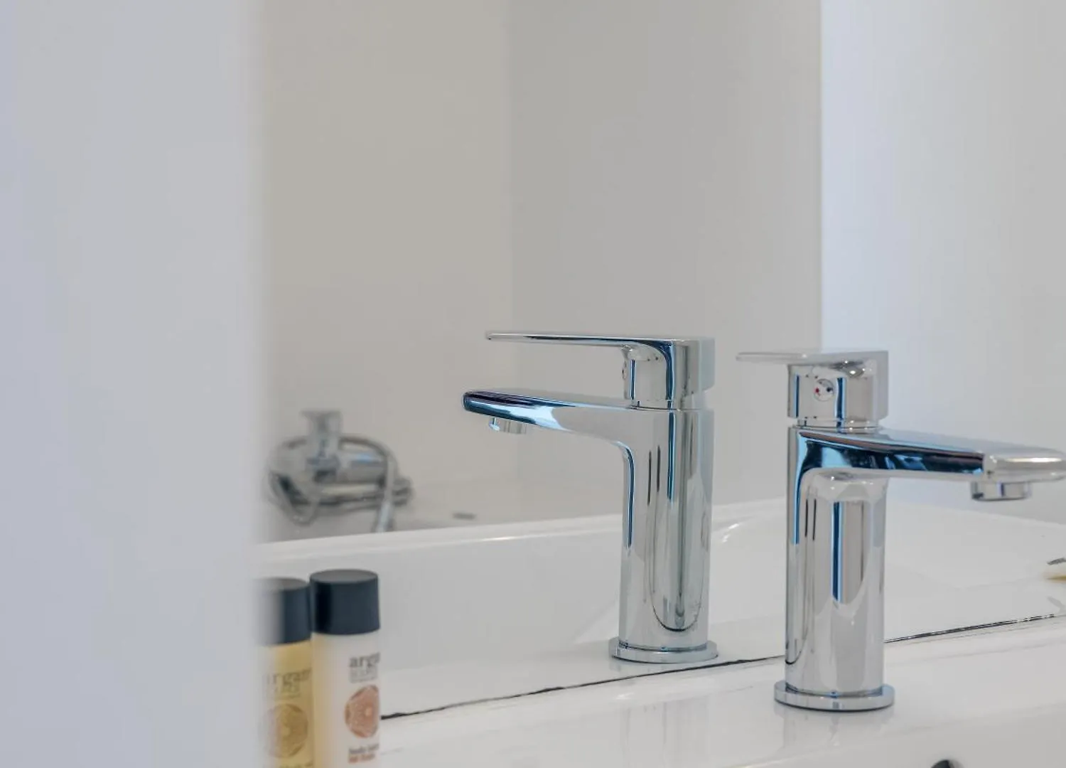 Chlodna 48 By Nyx Apart Warsaw Apartment